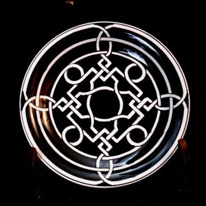 Z Gallerie - Labyrinth Dinnerware Greek Key 8.5" Plate